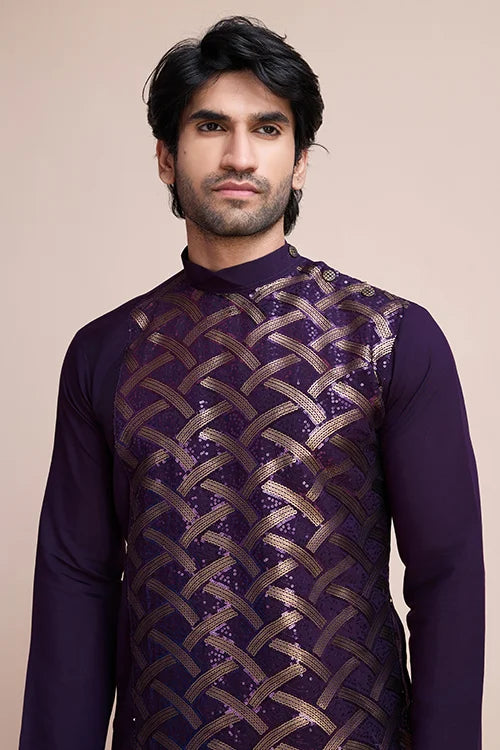 Stylish Purple Men's Kurta With Intricate Thread Detailing