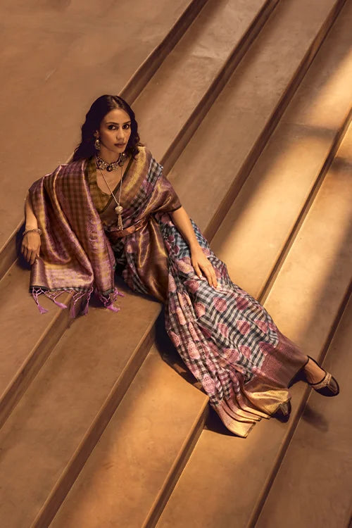 Grey And Pink Checks Design Handloom Silk Saree At Shubhkala Fashion