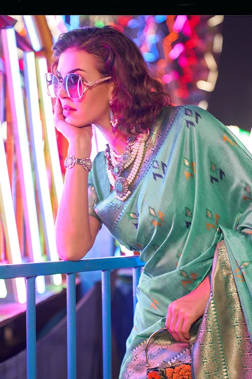 Wonderfull Collection For Women Saree With Unstitched Blouse Piece