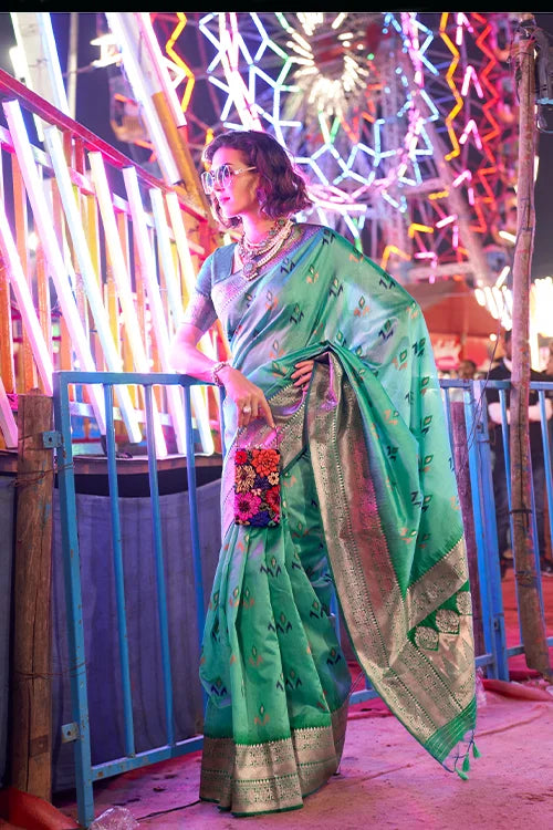 Wonderfull Collection For Women Saree With Unstitched Blouse Piece