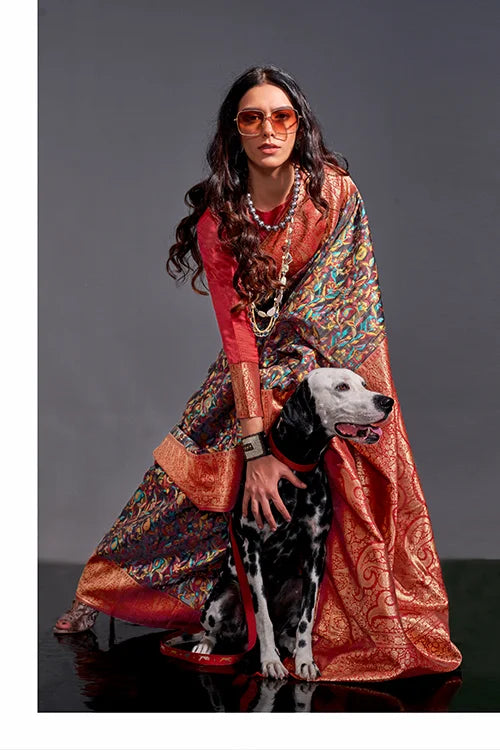 Latestet Women Collection  For Black Saree With Unstitched Blouse