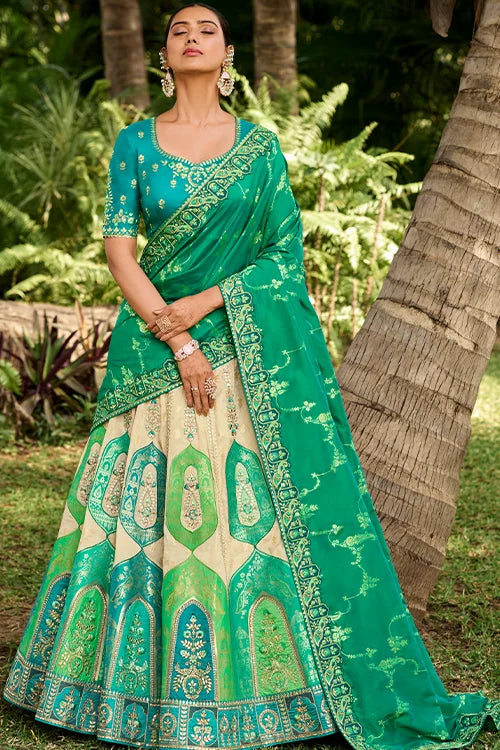 Beautiful Traditional Designer Chaniya Choli Set
