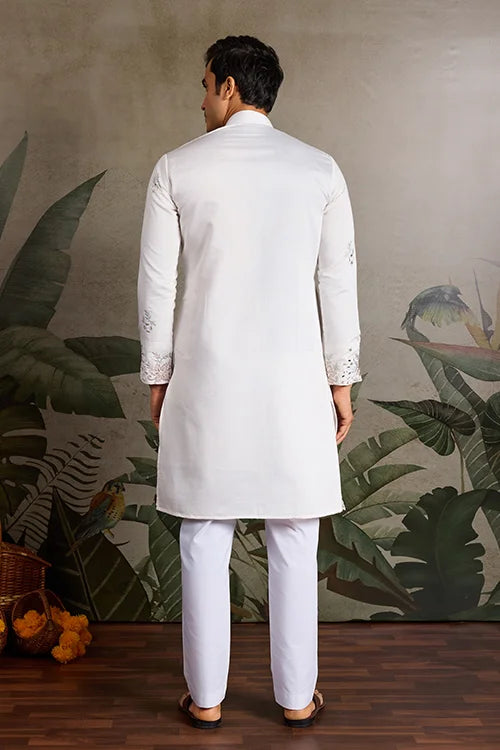 Classic White Mirror with Embroidered Work Kurta for Weddings