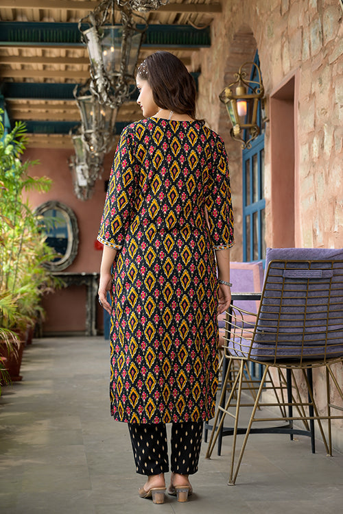 Trendy Black Rayon Kurti with Chanderi Dupatta for Casual & Festive Wear