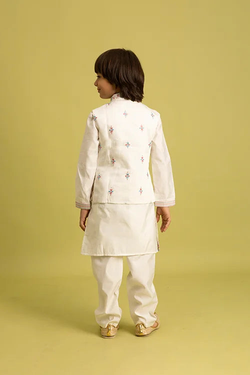 Traditional Wear White Koti Kurta Pajama for Boys Wear