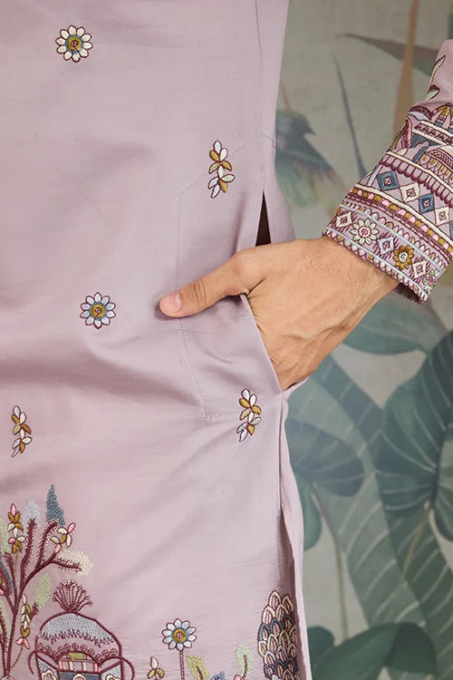 Traditional Dusty Pink Embroidered Kurta Dupatta with Pajama