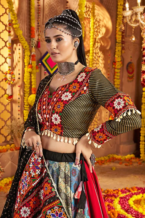 Elegant Black Navratri Ghagra Choli Design for Women