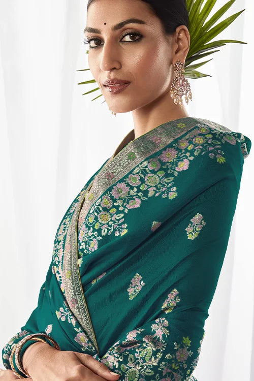 Festival Wear Collaction For Women Designer Saree With Fancy Blouse