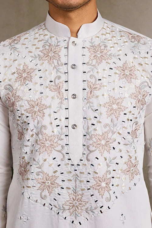 Classic White Mirror with Embroidered Work Kurta for Weddings