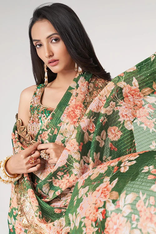 Weddin Colection For Women Wear Preety Saree Green Colour