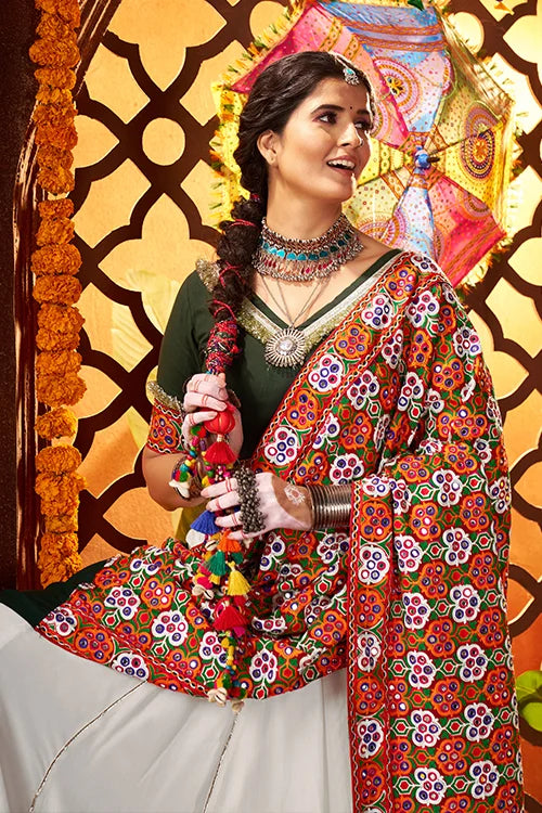 Navratri Look White Chaniya Choli Set for Women